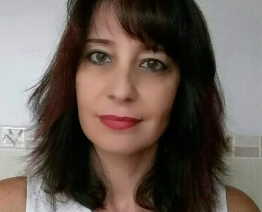 ESTHER RUIZ GARCÍA